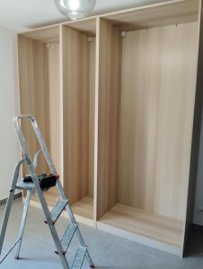 Photo de galerie - Montage meubles et dressing aussi étagères 