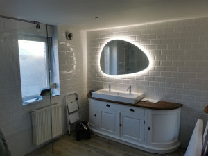 Photo de galerie - Adaptation meuble en lavabo sdb, réalisation des attentes 