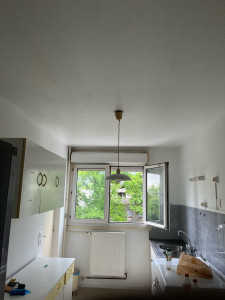 Photo de galerie - Mise en peinture mur plafond 