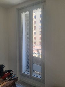 Photo de galerie - Pose de double vitrage sur mesure 