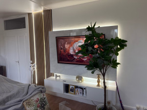 Photo de galerie - Montage de stand télé