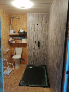 Photo de galerie - Création d'une salle de bain et WC PMR 