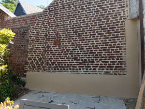 Photo de galerie - Joints de briques, enduit 