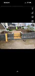 Photo de galerie - Petite maçonnerie extérieur avec escalier 