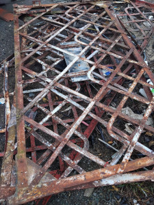 Photo de galerie - Enlèvement de ferraille est tout autre encombrants 