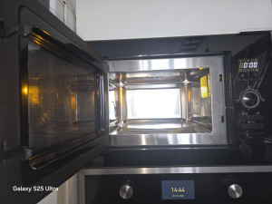 Photo de galerie - Nettoyage four micro-ondes 