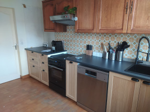 Photo de galerie - Montage d'une cuisine avec création lignes electriques