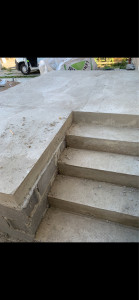 Photo de galerie - Décoffrage dalle + escaliers 