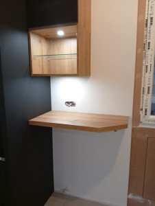 Photo de galerie - Pose étagères 