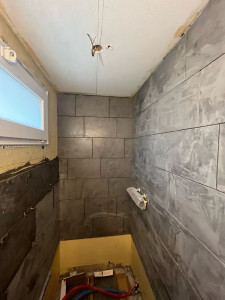 Photo de galerie - Création de salle de bain pour agrandissement immeuble particulier 