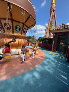 Photo de galerie - Une journée au parc Astérix avec les enfants et leurs parents