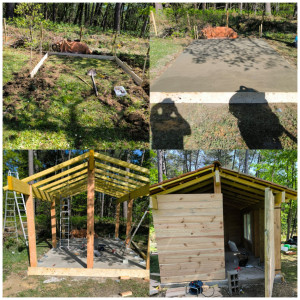 Photo de galerie - Construction garage extérieur jardin 
dalle béton , montage Contour bois, toit tuile 