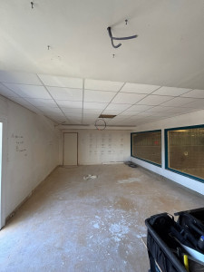 Photo de galerie - Réalisation d’un plafond démontable 600x600, plus isolation 
