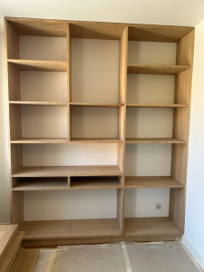 Photo de galerie - Montage et fabrication de meubles sur mesure selon les besoins et les goûts du client. ??
