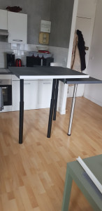 Photo de galerie - Double plan de travail dans petite cuisine (01/03/26)