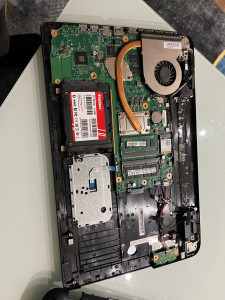 Photo de galerie - Dépannage informatique