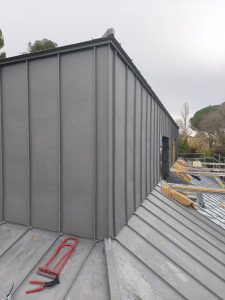 Photo de galerie - Chantier en joint debout 