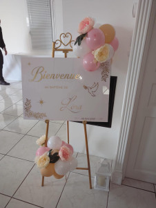 Photo de galerie - Réalisation de panneau de bienvenue personnalisé