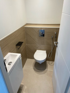 Photo de galerie - Rénovation complète wc suspendue+ lave main+ faïence 