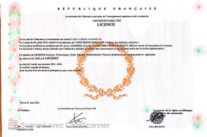 Photo de galerie - Diplome de ma licence de maths