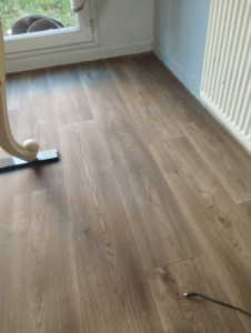 Photo de galerie - Pose lino