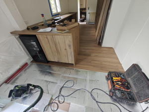 Photo de galerie - Cuisine et parquet 