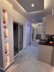 Photo de galerie - Dépose carrelage + pose lino et décoration placo