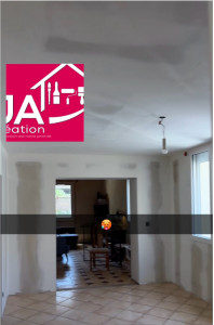 Photo de galerie - Pose de bandes et ratissage plafond 