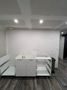 Photo de galerie - Enduit mur anciennement faïence 