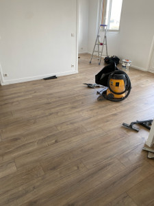 Photo de galerie - Bricolage et multi services