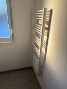 Photo de galerie - Remplacement radiateur salle de bain 