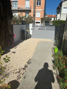 Photo de galerie - Évacuation terre / stabilisation terrain /géotextile / gravier de finition 