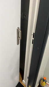 Photo de galerie - Ouverture de porte claquee soignee et rapide