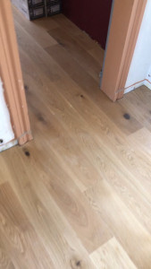 Photo de galerie - Parquet contrecollé collé 