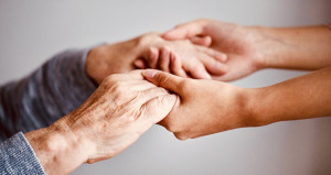 Photo de galerie - Aider les personnes qui sont dans le besoin dans leurs quotidiens