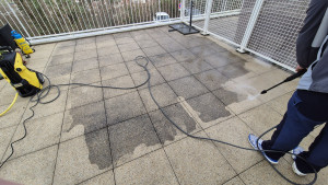 Photo de galerie - Nous lavons toutes les façades, terrasses, balcons, etc. ? 