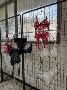 Photo de galerie - Couturière