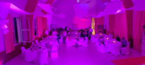 Photo de galerie - Mise en lumière de votre lieu de réception de 40 à 400 personnes