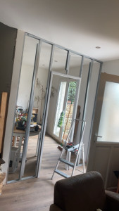 Photo de galerie - Création d’une cloison pour séparèrent une chambre