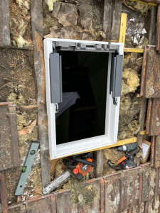 Photo de galerie - Pose de Velux et modification de charpente