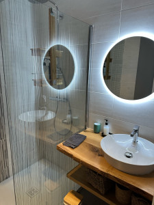 Photo de galerie - Salle de bain propre 