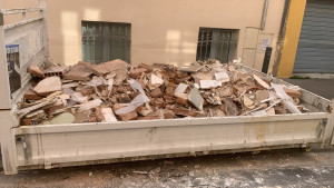 Photo de galerie - Chargement de déchets de gravats