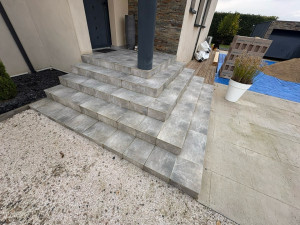 Photo de galerie - Escalier avant