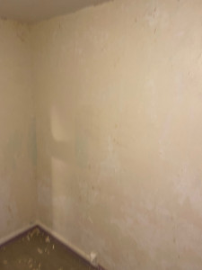 Photo de galerie - Avant la pose papier retiré Mur 