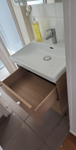 Photo de galerie - Montage meuble et fixation lavabo 
