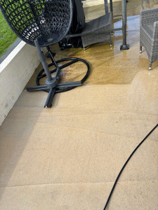 Photo de galerie - Nettoyage terrasse haute pression 