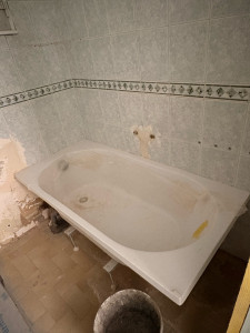 Photo de galerie - En pleine rénovation de la salle de bain 
