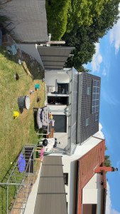 Photo de galerie - Changement de poutre, nouvelle plaque de polycarbonate, changement de gouttière et la descente, solin, gris anthracite