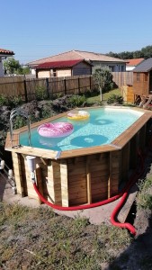 Photo de galerie - Montage piscine bois 5,50 par 3m ! 
