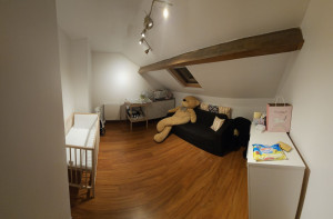 Photo de galerie - Chambre bébé:
Peinture pailleté et mise en place des meubles et decoration.